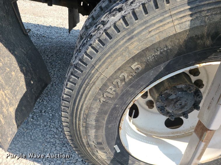 image for item ZA0344 2001 Sterling LT7500  crane truck