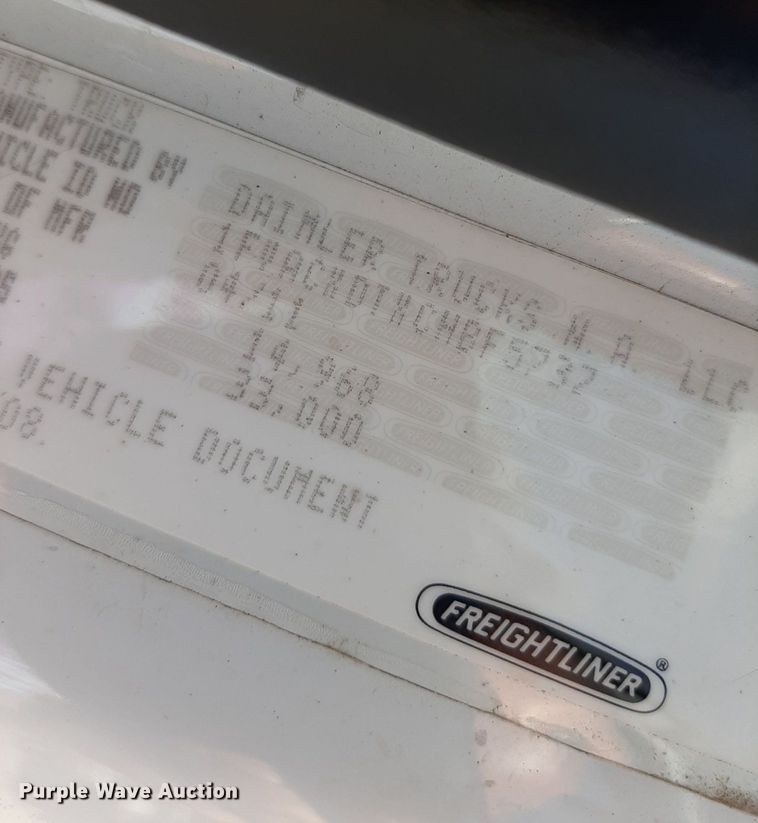 image for item DO3048 2012 Freightliner Business Class M2 pothole patcher truck