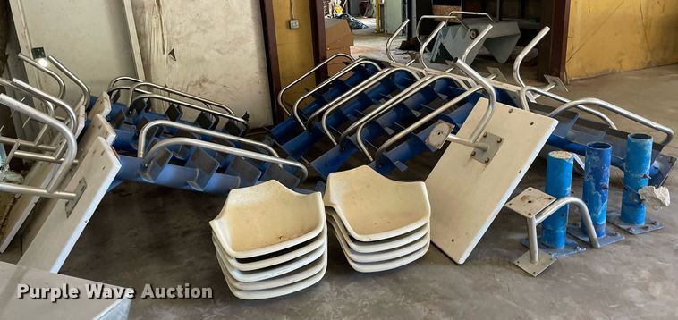 image for item HN9915 Pool equipment