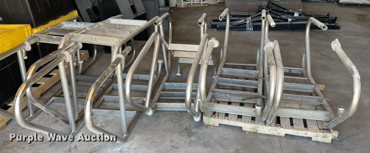 image for item HN9915 Pool equipment