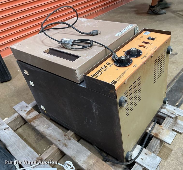 LabLine Instruments Imperial II incubator in Wichita, KS Item HN9920