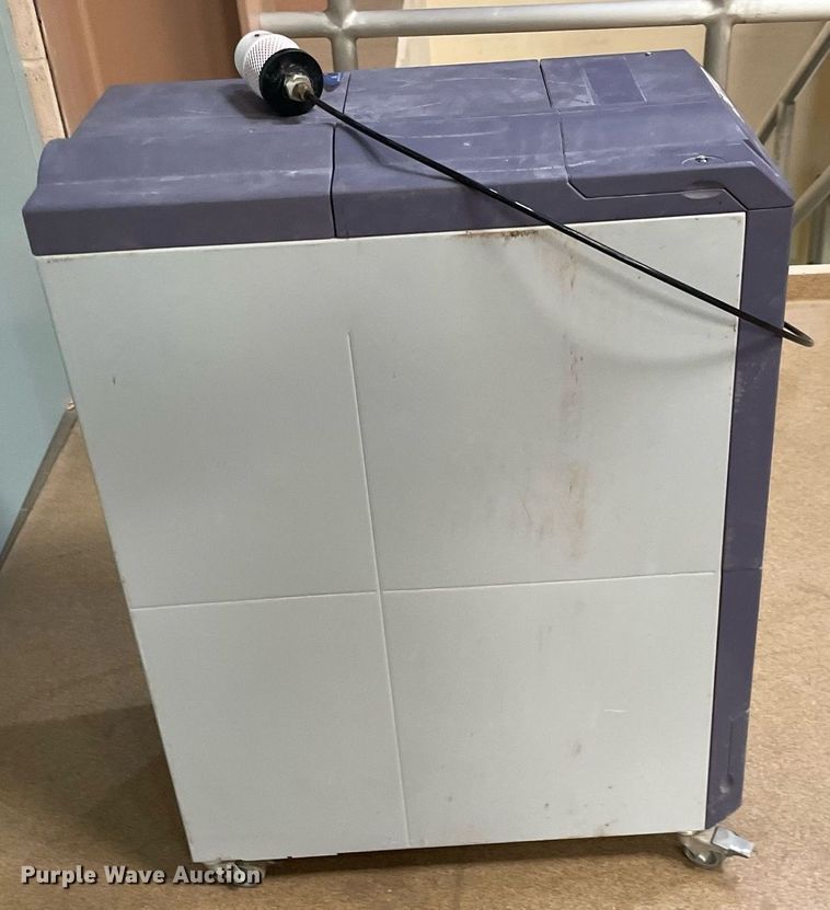 image for item HN9922 Parker G4010W nitrogen generator