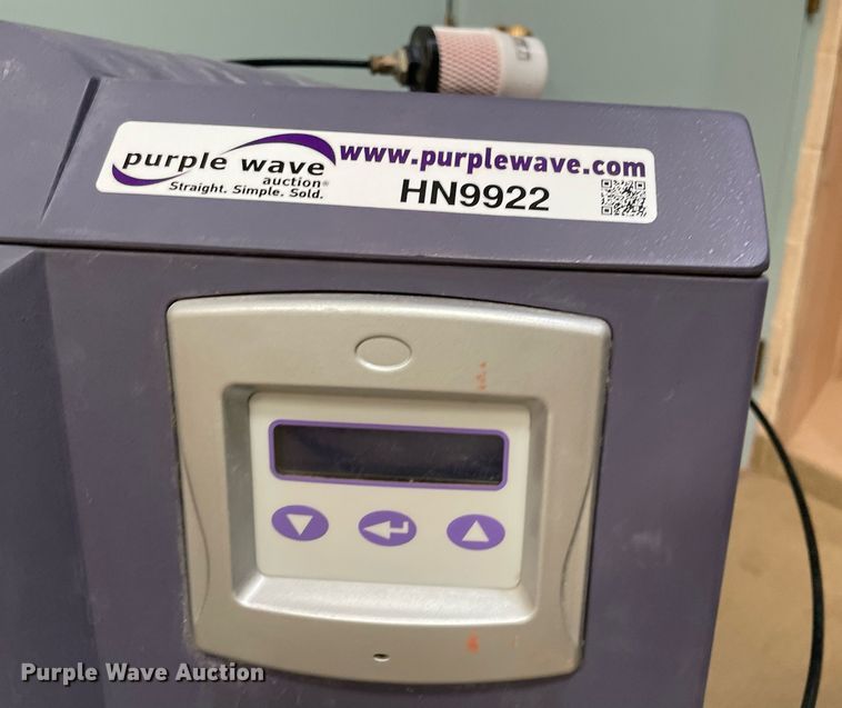 image for item HN9922 Parker G4010W nitrogen generator