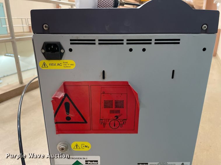 image for item HN9922 Parker G4010W nitrogen generator