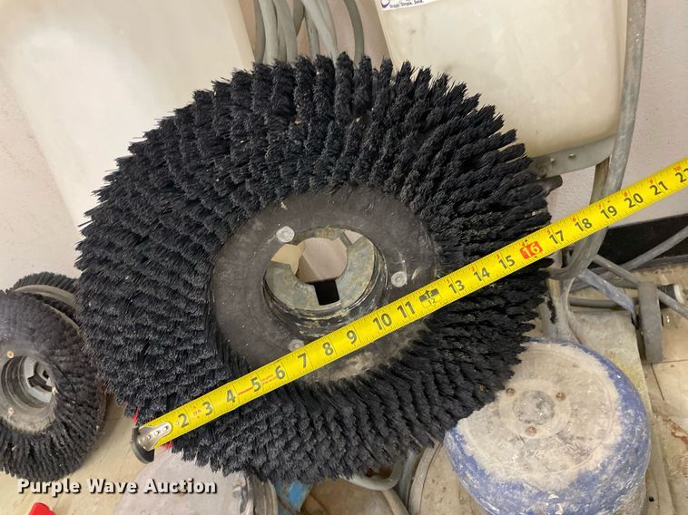 image for item HN9928 (2) floor buffers