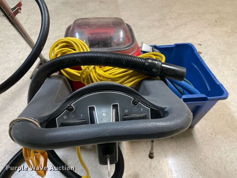 image for item HN9929 Betco Fiber Pro8 carpet extractor