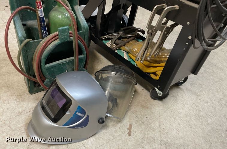 image for item HN9938 Lincoln Electric Pro Mig 140 welder