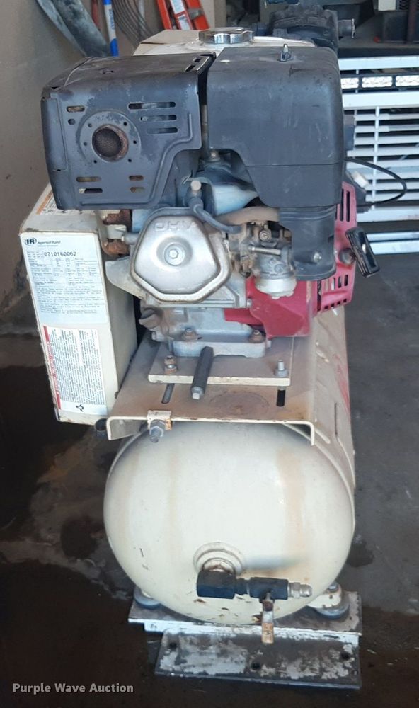 image for item IP9439 Ingersoll Rand 2475 air compressor