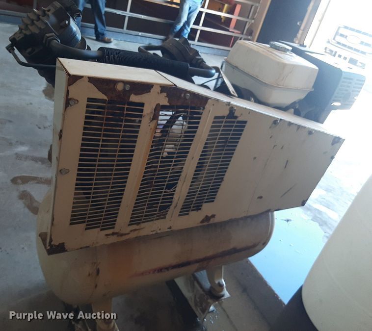 image for item IP9439 Ingersoll Rand 2475 air compressor