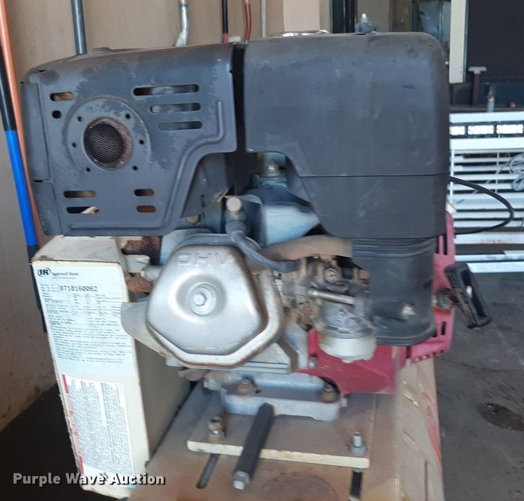 image for item IP9439 Ingersoll Rand 2475 air compressor