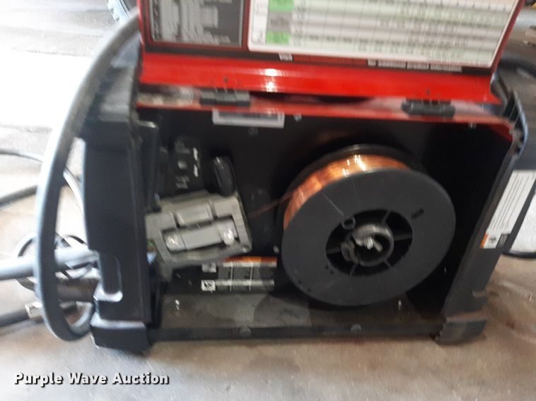 image for item IP9441 Lincoln Power Mig 210 welder