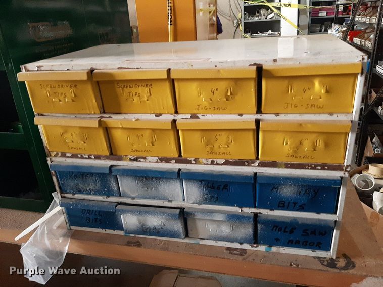 image for item IP9454 Work bench