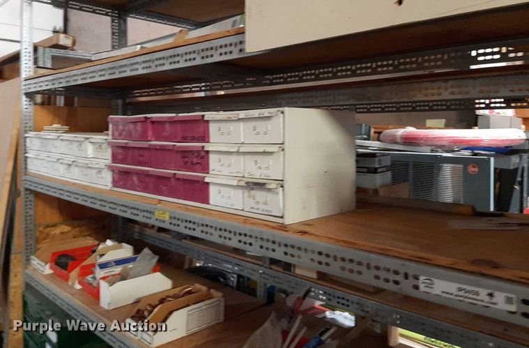 image for item IP9459 Shelving