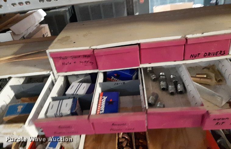 image for item IP9459 Shelving