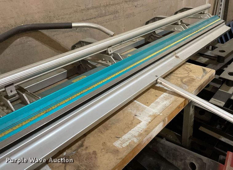 image for item IP9462 Tapco  Pro III-C siding brake