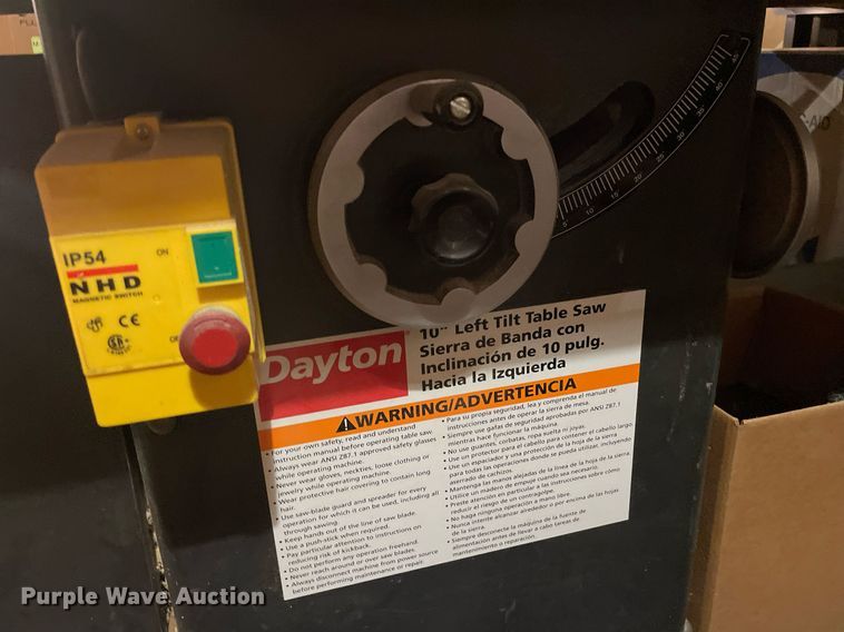image for item IP9469 Dayton table saw