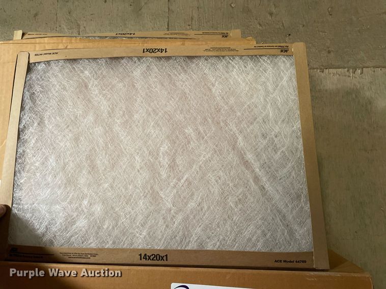 image for item IP9474 (26) boxes of air filters