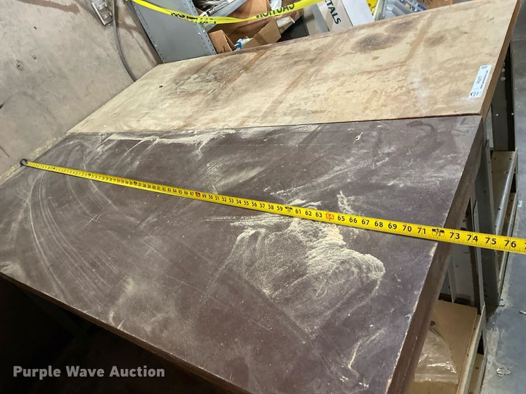image for item IP9477 (2) work tables