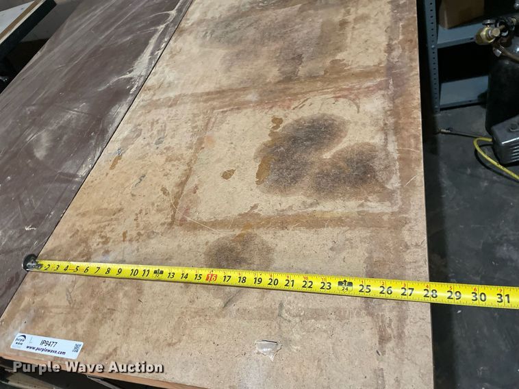 image for item IP9477 (2) work tables