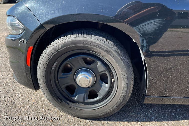 image for item NH9391 2015 Dodge Charger Police 