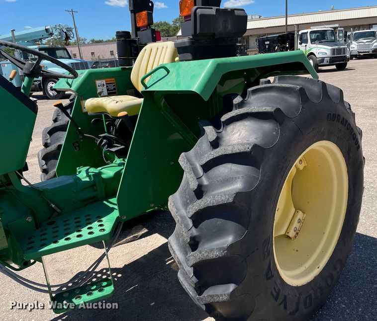 image for item NH9393 2008 John Deere 5303 tractor