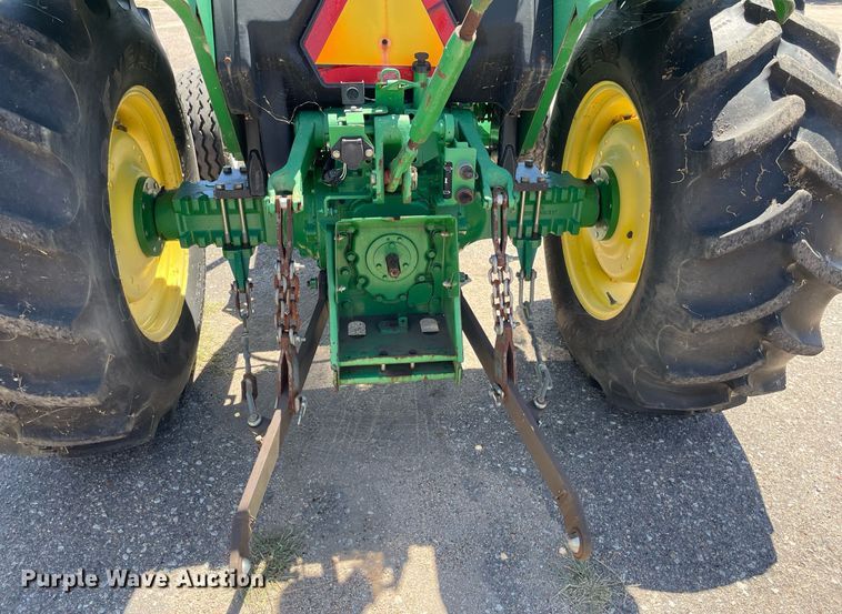 image for item NH9393 2008 John Deere 5303 tractor