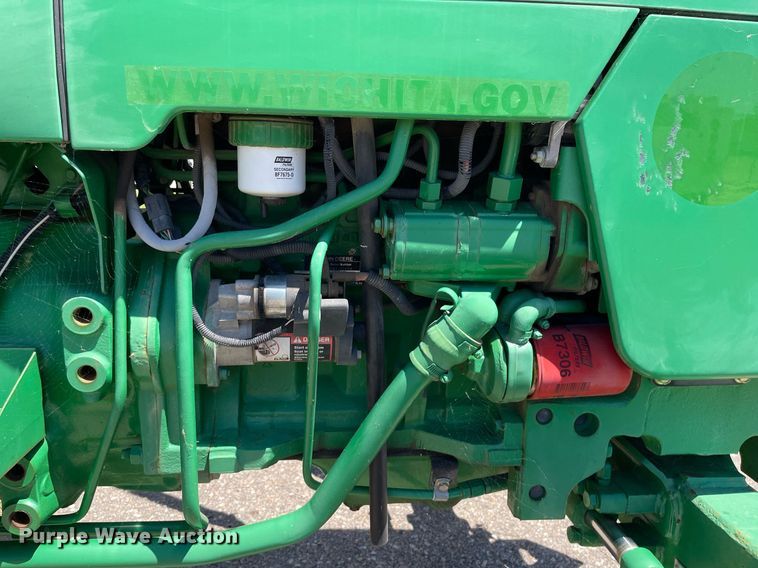 image for item NH9393 2008 John Deere 5303 tractor