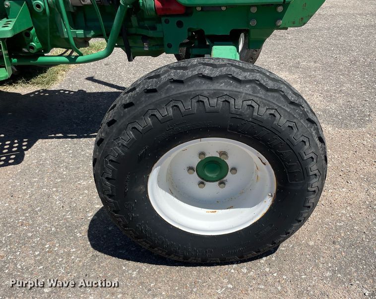 image for item NH9393 2008 John Deere 5303 tractor