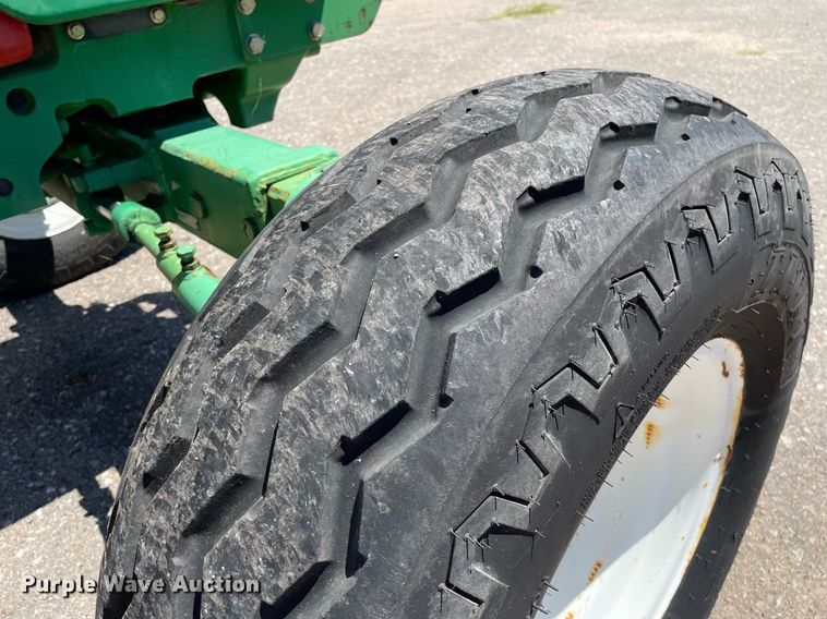 image for item NH9393 2008 John Deere 5303 tractor