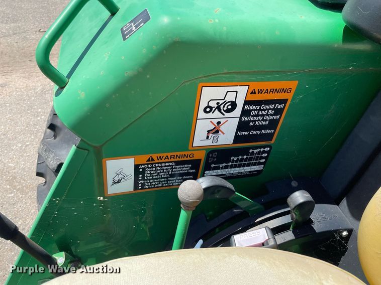 image for item NH9394 2008 John Deere 5303 tractor