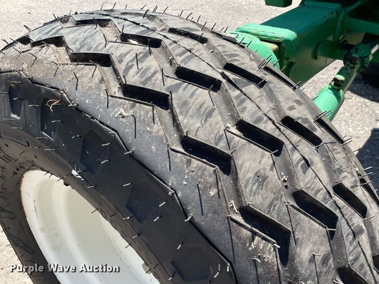 image for item NH9394 2008 John Deere 5303 tractor