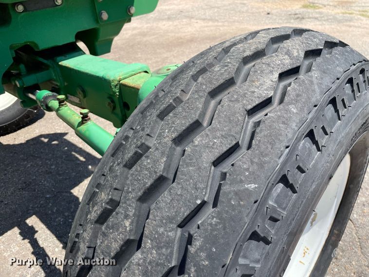 image for item NH9394 2008 John Deere 5303 tractor