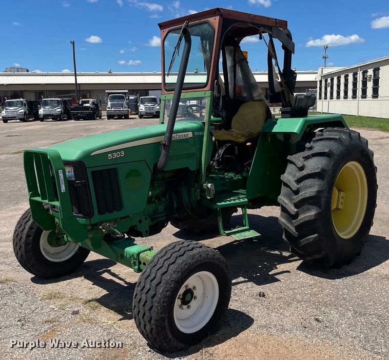 image for item NH9395 2008 John Deere 5303 tractor