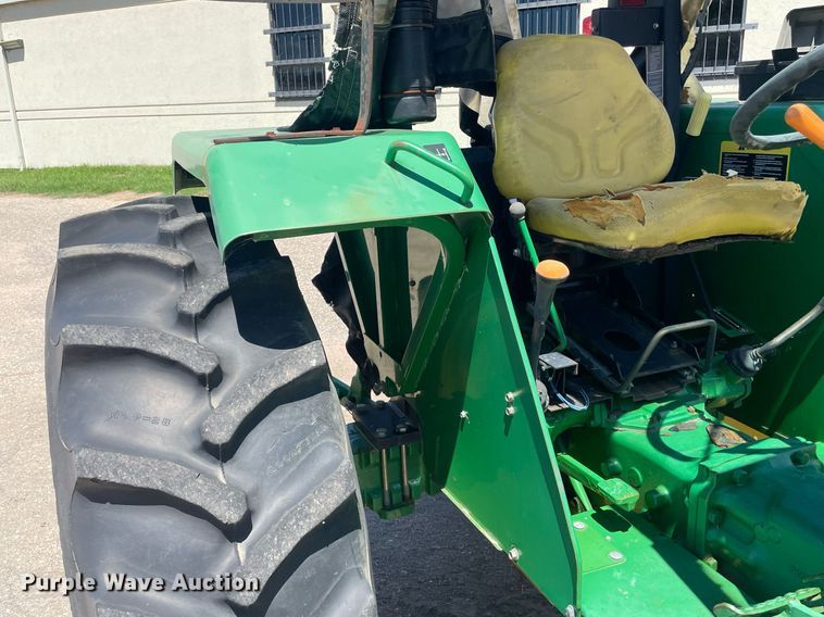 image for item NH9395 2008 John Deere 5303 tractor