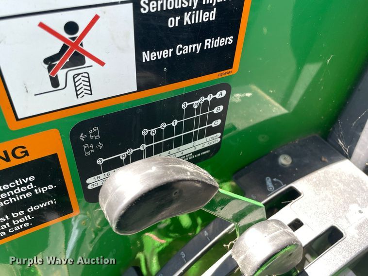 image for item NH9395 2008 John Deere 5303 tractor