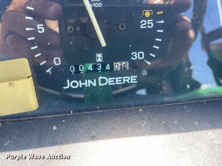 image for item NH9395 2008 John Deere 5303 tractor