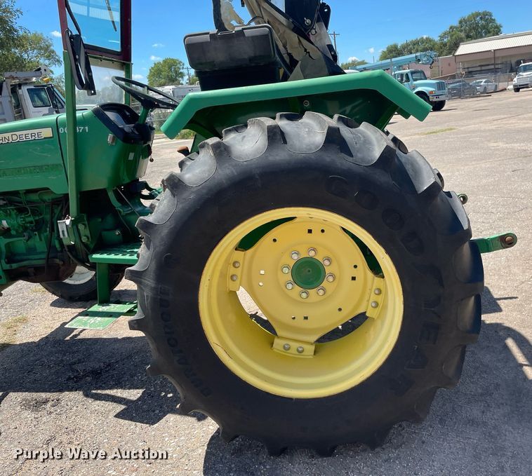 image for item NH9395 2008 John Deere 5303 tractor