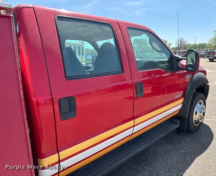 image for item NH9399 2007 Ford F550 Super Duty XL brush fire truck