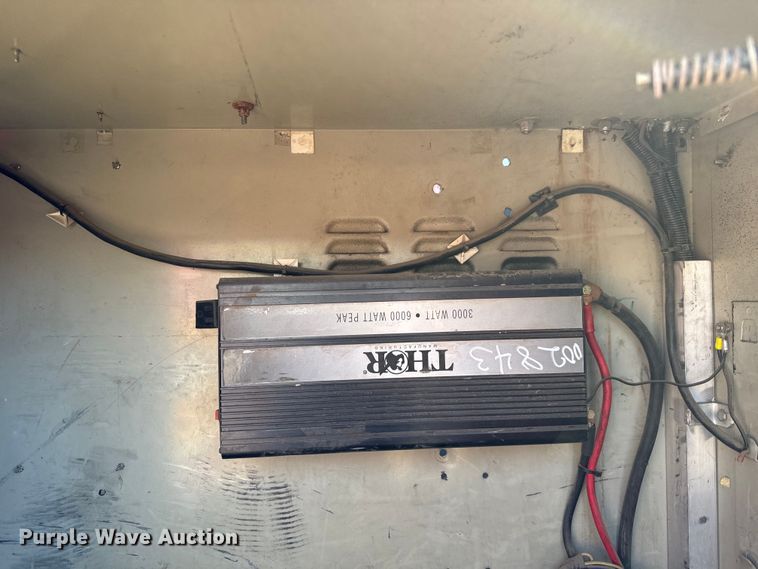 image for item NH9399 2007 Ford F550 Super Duty XL brush fire truck