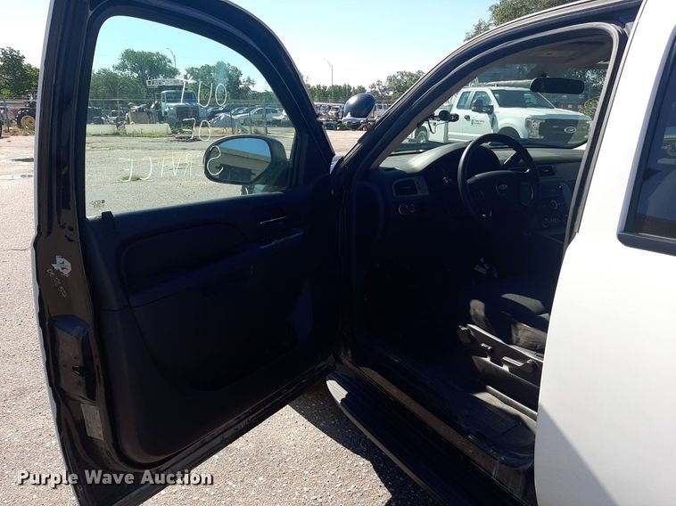 image for item NH9400 2013 Chevrolet Tahoe Police SUV