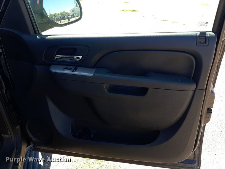 image for item NH9402 2014 Chevrolet Tahoe Police SUV