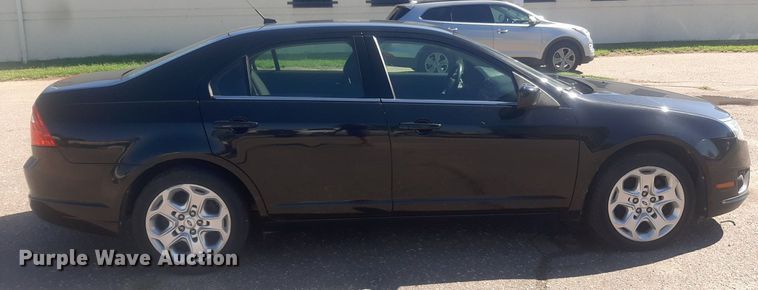 image for item NH9403 2010 Ford  Fusion SE 