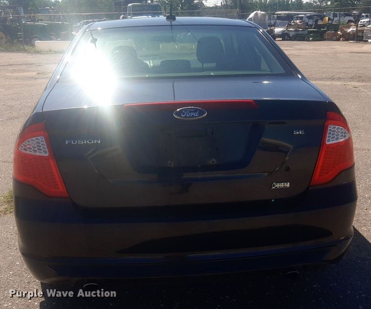 image for item NH9403 2010 Ford  Fusion SE 