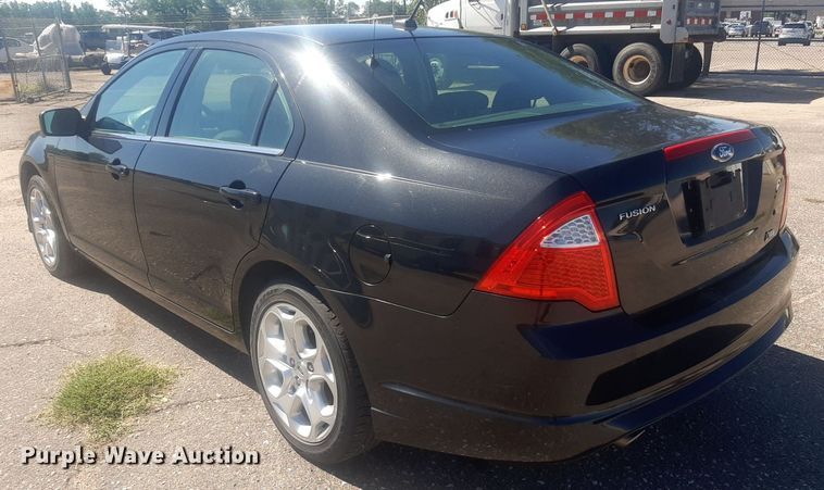 image for item NH9403 2010 Ford  Fusion SE 