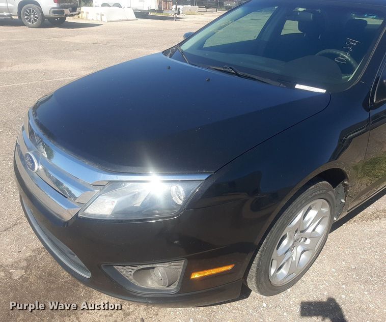 image for item NH9403 2010 Ford  Fusion SE 