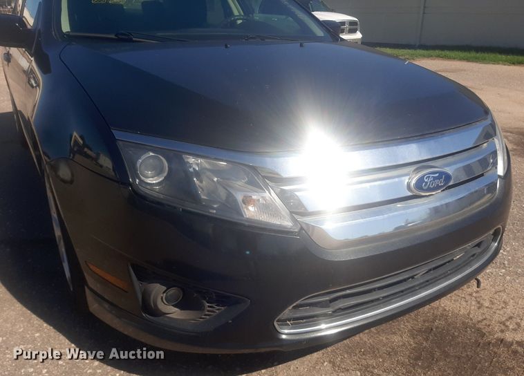 image for item NH9403 2010 Ford  Fusion SE 