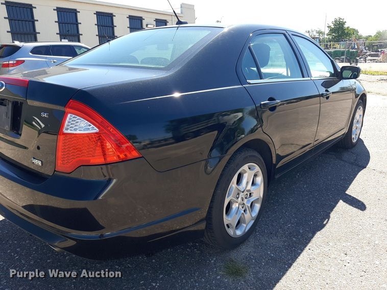 image for item NH9403 2010 Ford  Fusion SE 