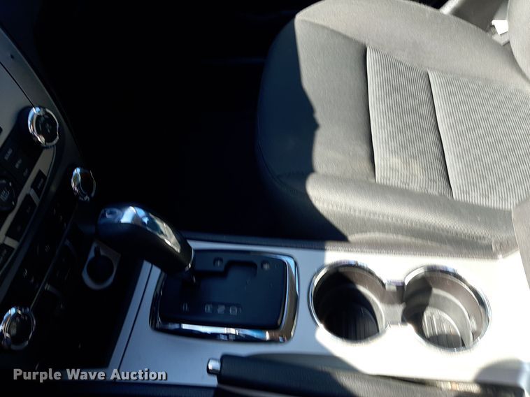 image for item NH9403 2010 Ford  Fusion SE 