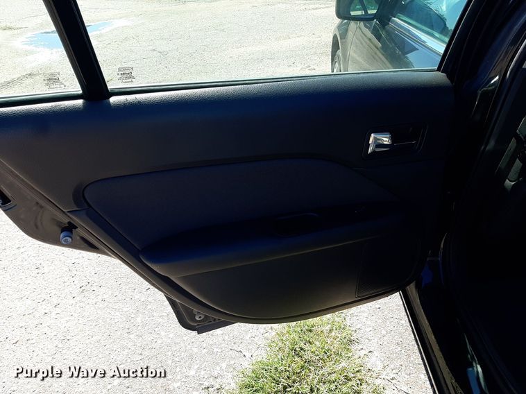 image for item NH9403 2010 Ford  Fusion SE 