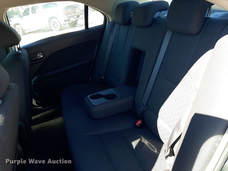 image for item NH9403 2010 Ford  Fusion SE 